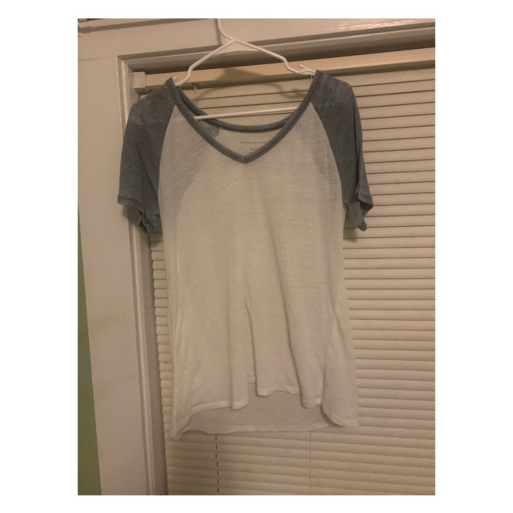 AMERICAN EAGLE loose fitting top
